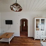 Zöldház Apartman *