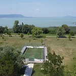 Zöldház *