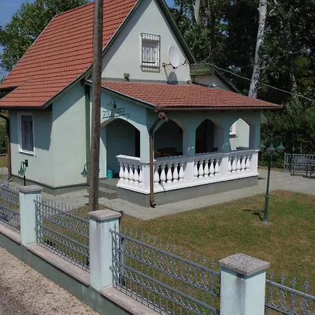 Zoeldhaz * Balatonmáriafürdő