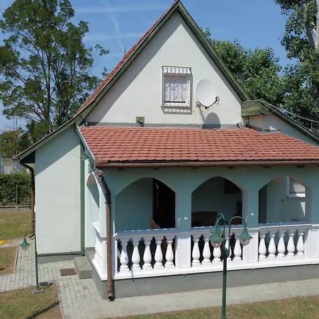 Zöldház *