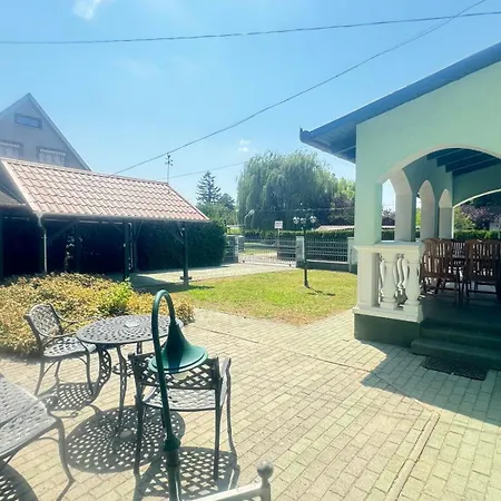 Appartement Zoeldhaz *