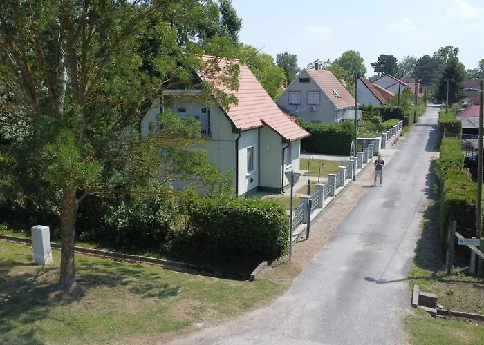 Zoeldhaz Daire Balatonmáriafürdő